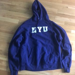 NYU sweatshirt
